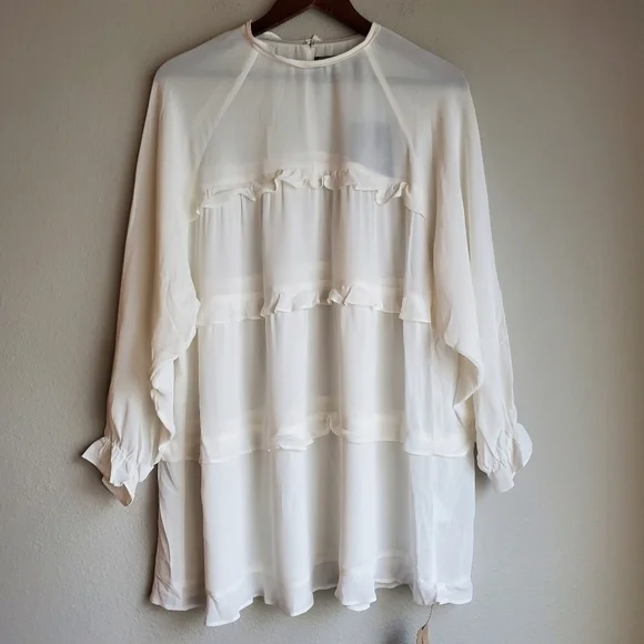 Reformation Victoria in Ivory size M NWT